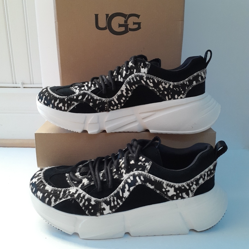 UGG Calle Lace Sneakers Sz 8.5 - Picture 2 of 9